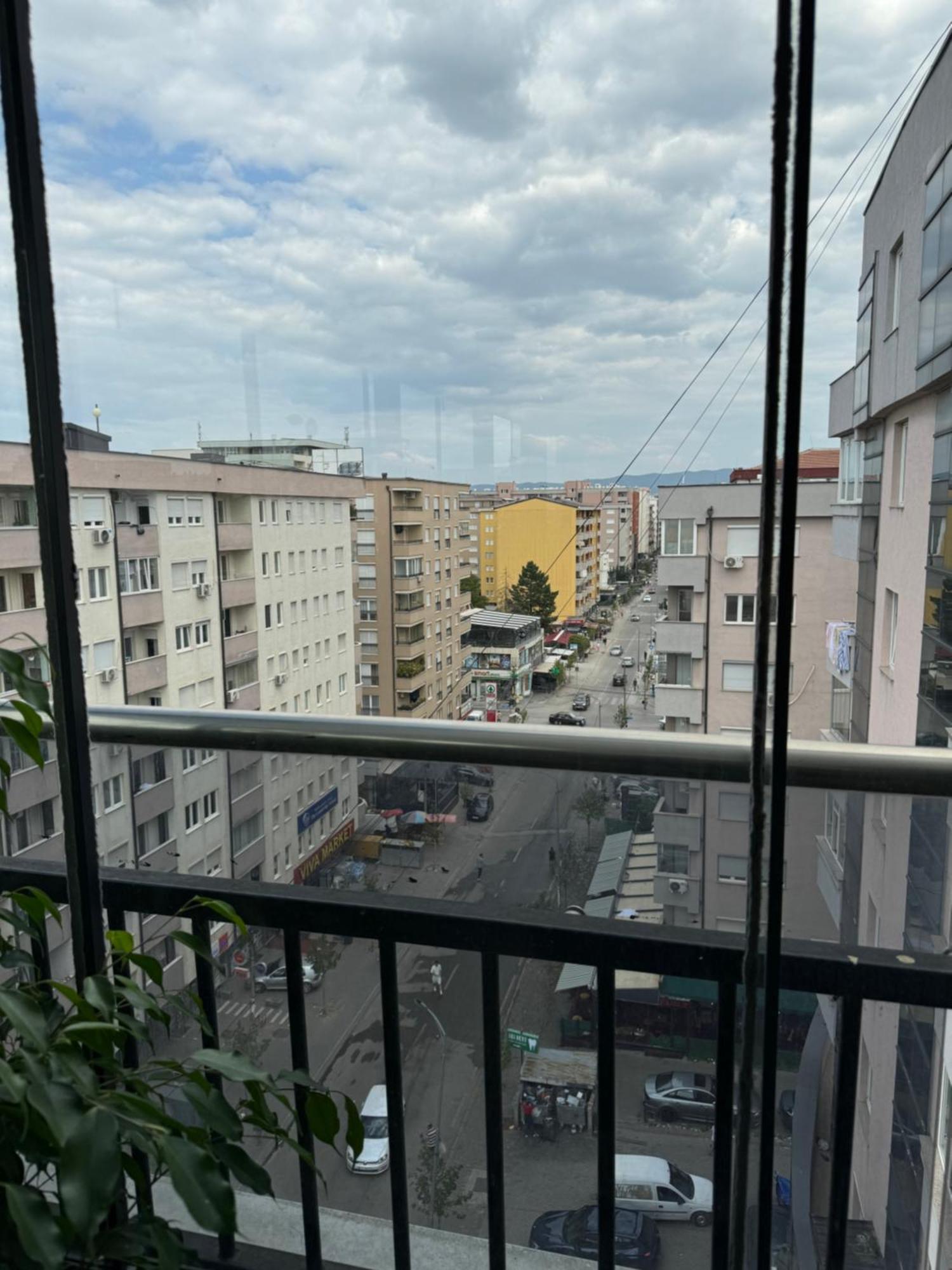 Penthouse Exclusive Apartment Pristina Exterior photo