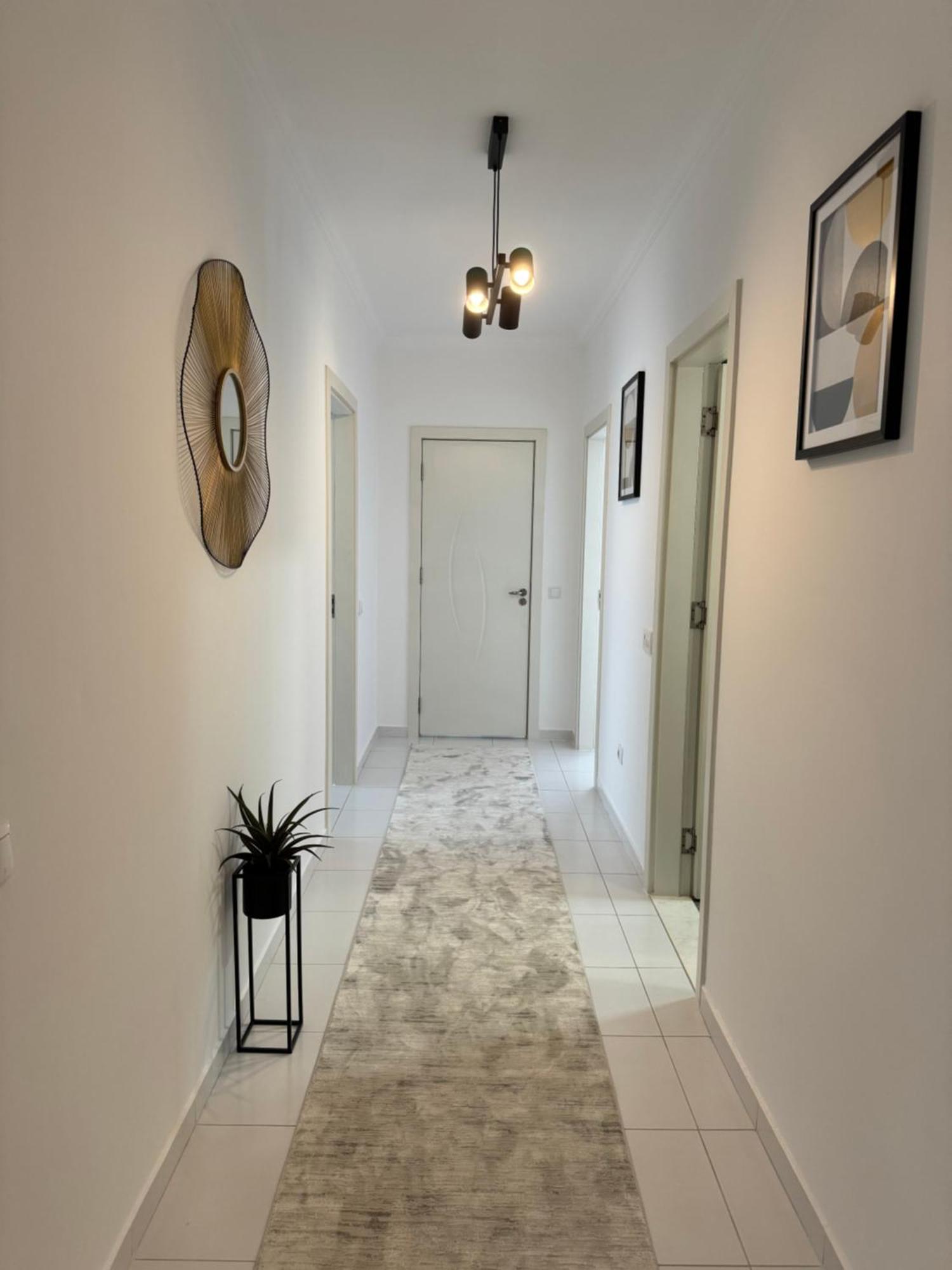 Penthouse Exclusive Apartment Pristina Exterior photo